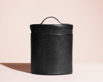 バッグ NUTEMPEROR PU LEATHER CIRCLE BAG (BLACK) NUTEMPEROR PU LEATHER CIRCLE BAG (BLACK) MANDRN | The Woven Rover
