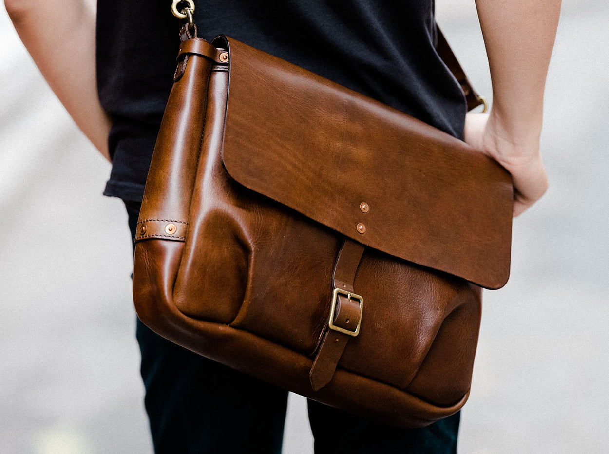 Brown Leather Mailbag Satchel & Page Men's Leather Messenger Bag