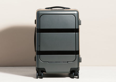 Carry On Pro - PRE ORDER