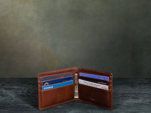 slim leather bifold wallet