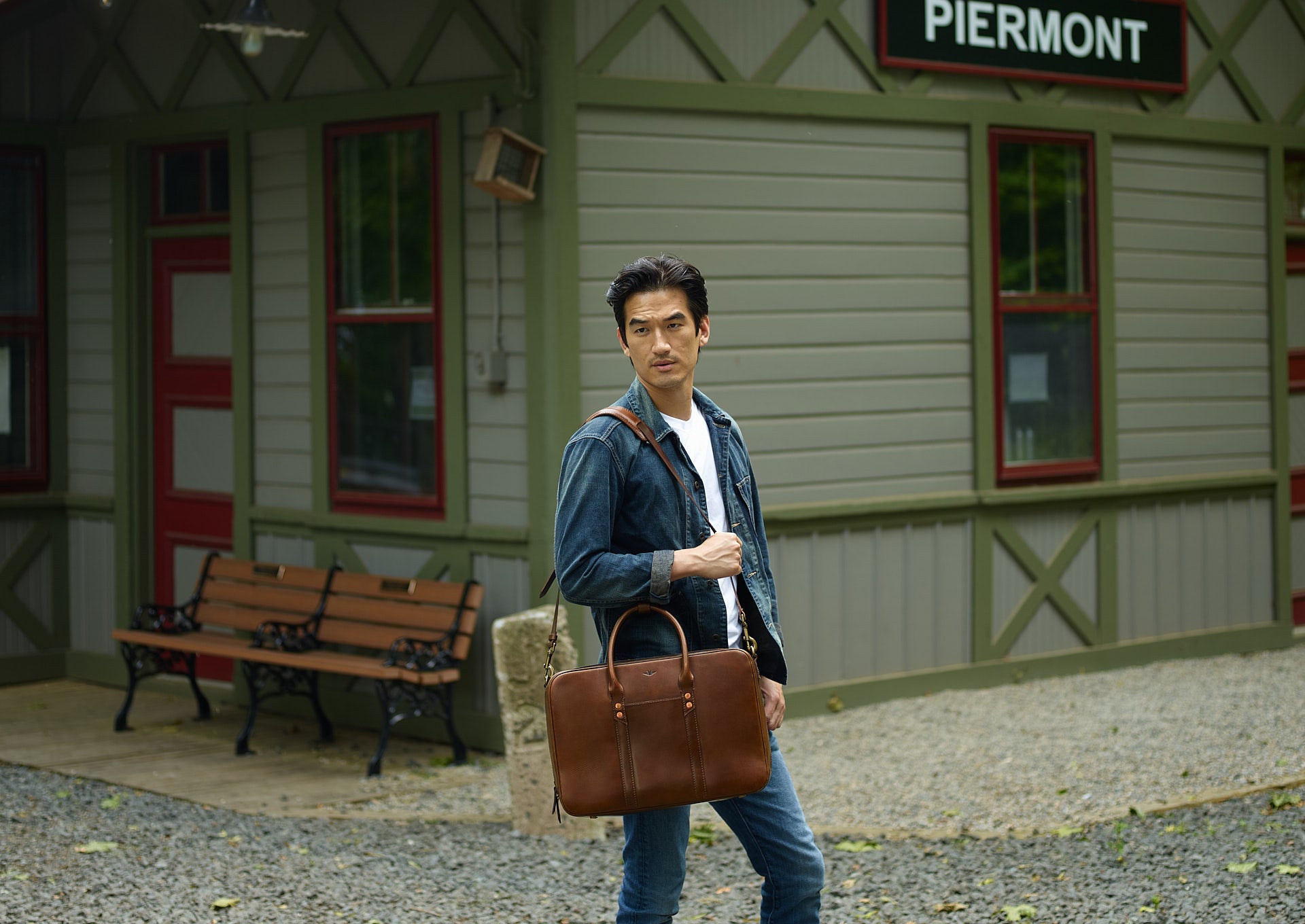 Satchel and shop page counselor