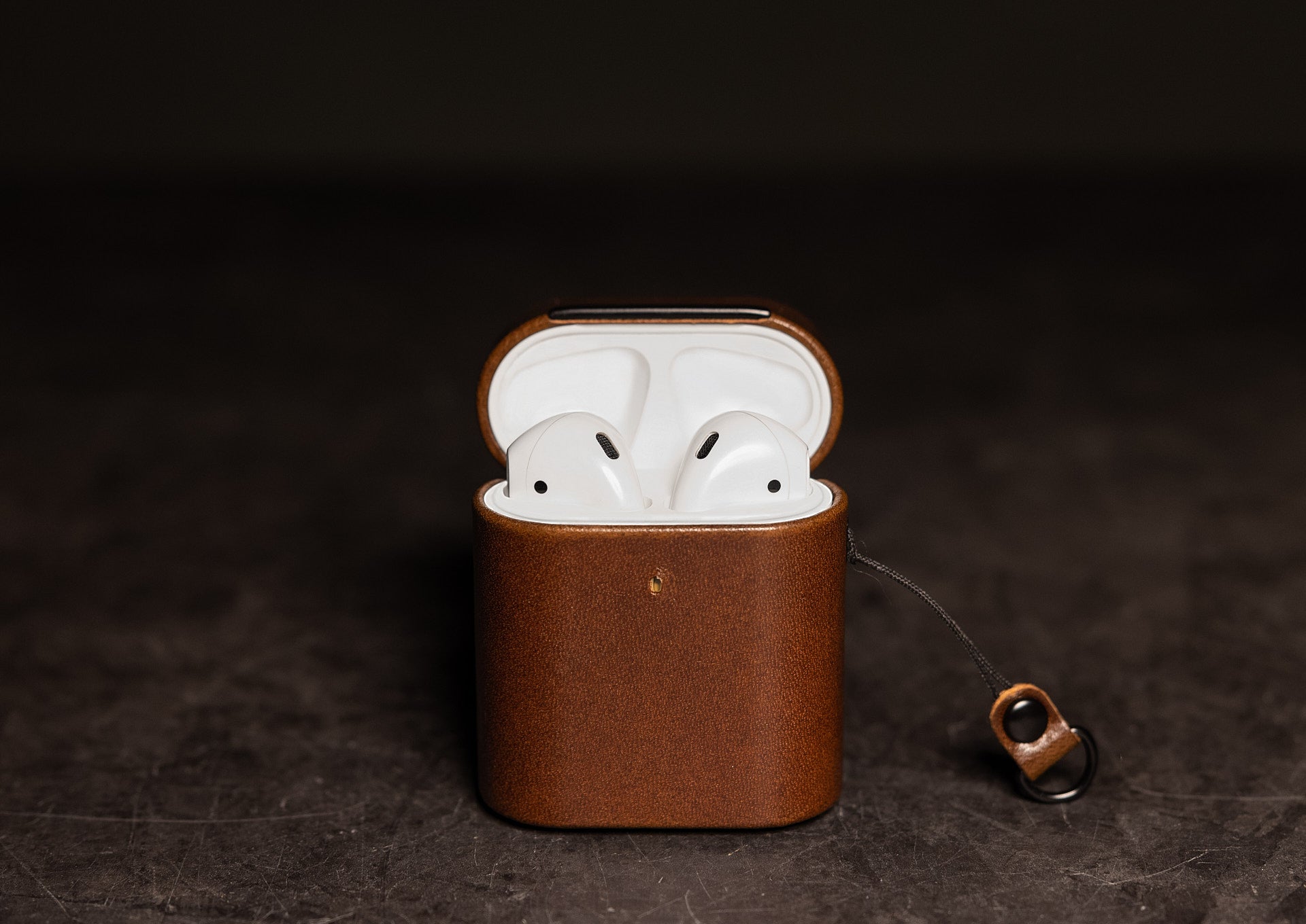 leather AirPods Case – Satchel & Page